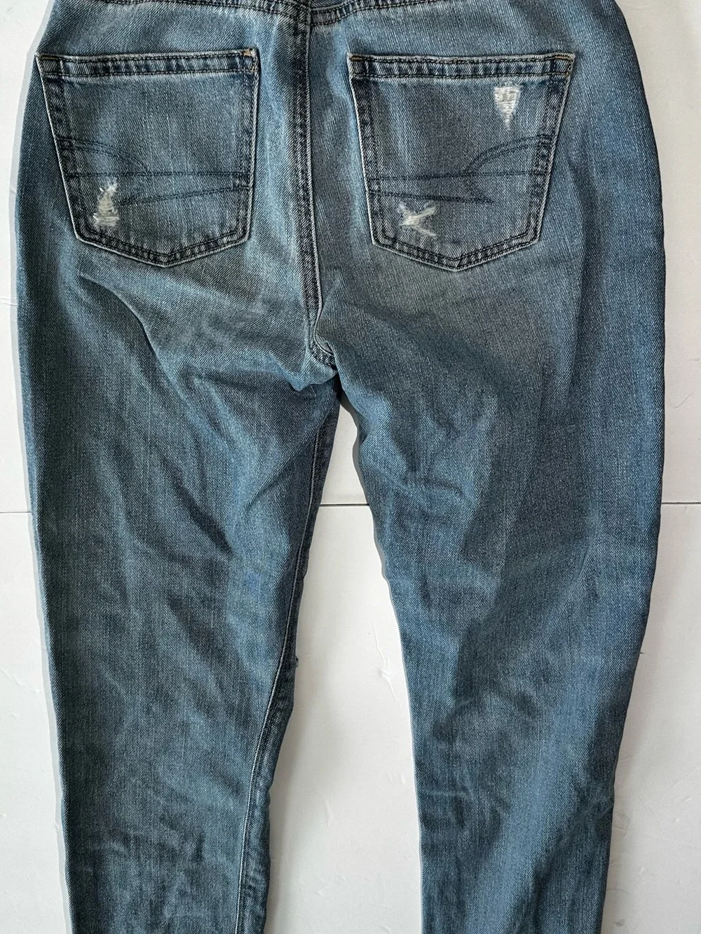 American Eagle Outfitters Women’s Distressed Light Blue Mom Jeans